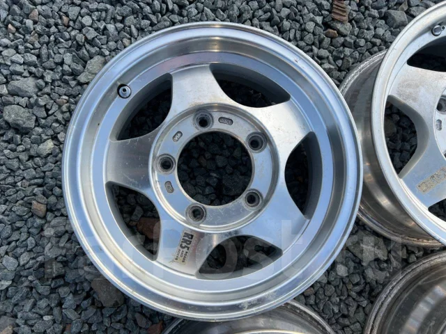 Beneventi RR5. 6.0x14", 5x139.7, ET30, �� 111���. ����