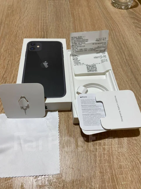 Apple iPhone 11. �/�, 128 ��, ������, 4G LTE, 5G, ����������, NFC ����