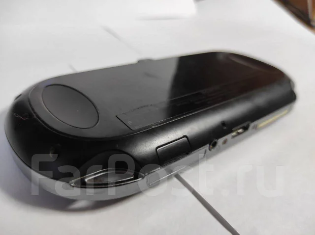 Sony PlayStation Vita ����