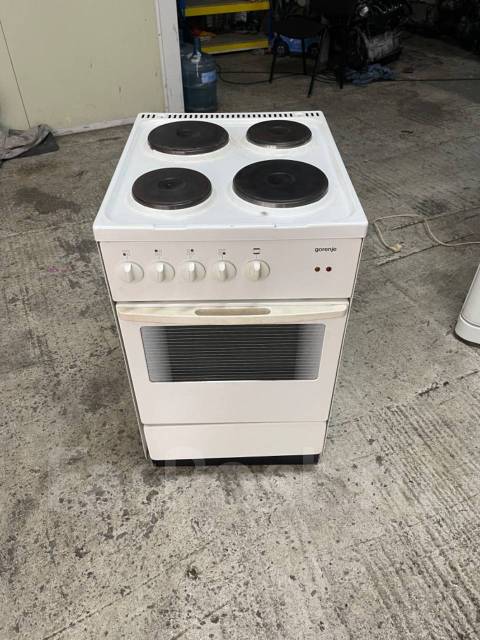 Продам электрическую печь gorenje - Кухонные печи и вытяжки во Владивостоке