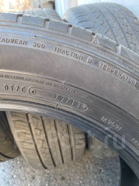 Dunlop Grandtrek ST30, 235/55 R18 - Шины в Хабаровске