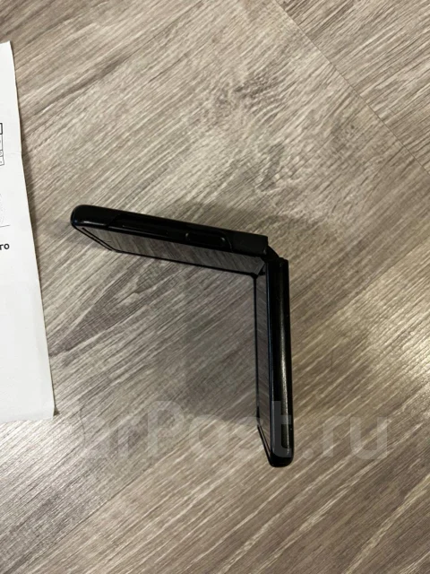 Samsung Galaxy Z Flip3 5G. �/�, ������, 3G, 4G LTE, 5G, NFC ����