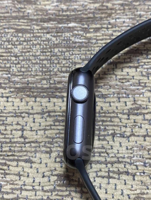 Apple Watch Series 3 Nike+. GPS, NFC, IP68 ����