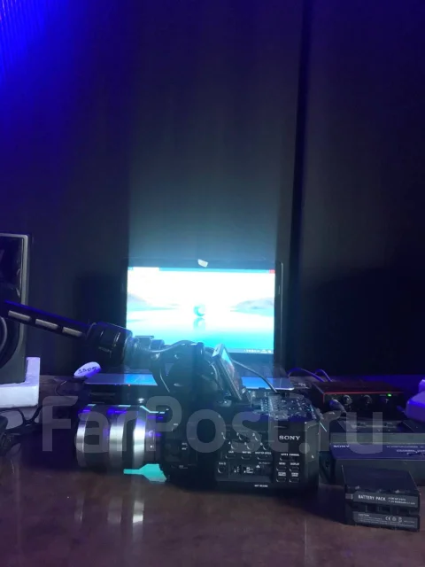 Sony NEX-FS100. � ���������� ����