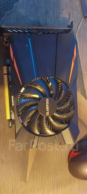 Radeon RX 550 ����
