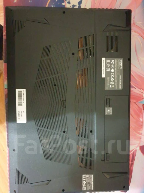 Gigabyte. 17.3", 2,2����, ��� 16 ��, ���� 512���, WiFi: 1, Bluetooth: 1. ��� ����� �� ������������ ����
