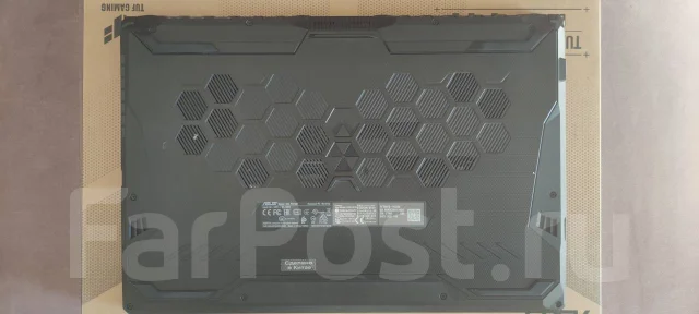 Asus TUF Gaming F17. 17.3", 2,7����, ��� 8 ��, ���� 512���, WiFi: 1, Bluetooth: 1, ����������� �� 99��. ����
