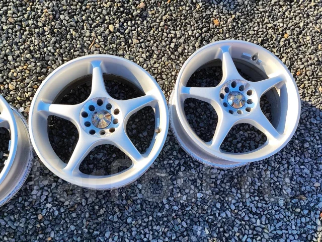 Kosei Seneka RS. 7.0x17", 5x100, 5x114.3, ET35 ����