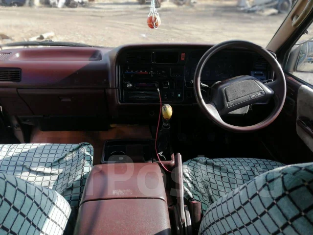 Toyota Hiace. ��������, 4wd, ������ ����