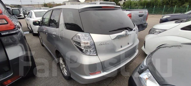 Honda Fit Shuttle. GP2, LDA ����