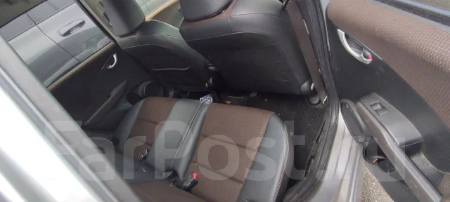 Honda Fit Shuttle. GP2, LDA ����