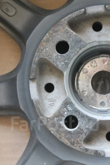 Topy Zina. 7.0x17", 4x100, ET48 ����
