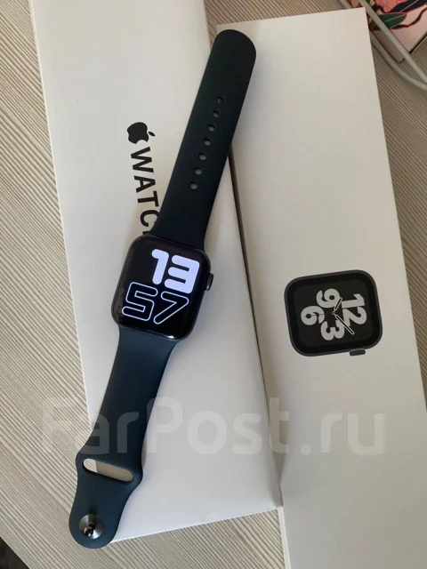 Apple Watch SE. GPS, NFC ����