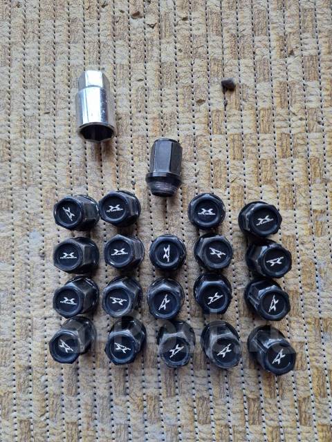 Гайки конусные Weds Maverick m12 x p1.5 с секреткой - Гайки, секретки ...