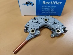 ������� ���� Toyota Avensis, Corolla AEN1733AD Krauf AEN1733AD ����