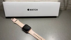 Apple Watch SE. GPS, NFC, IP67 ����