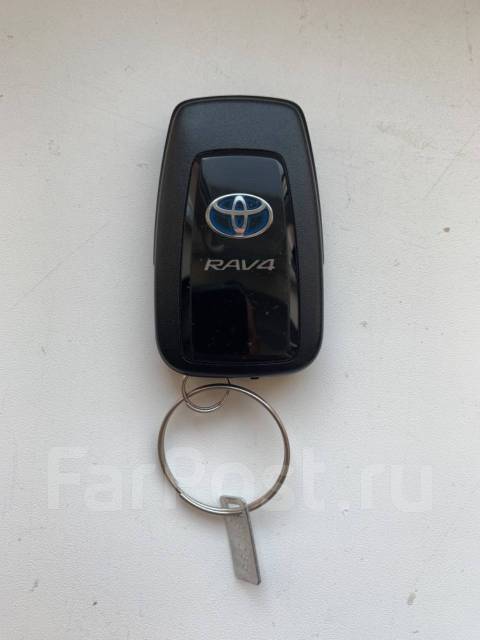 Смарт ключ toyota prius