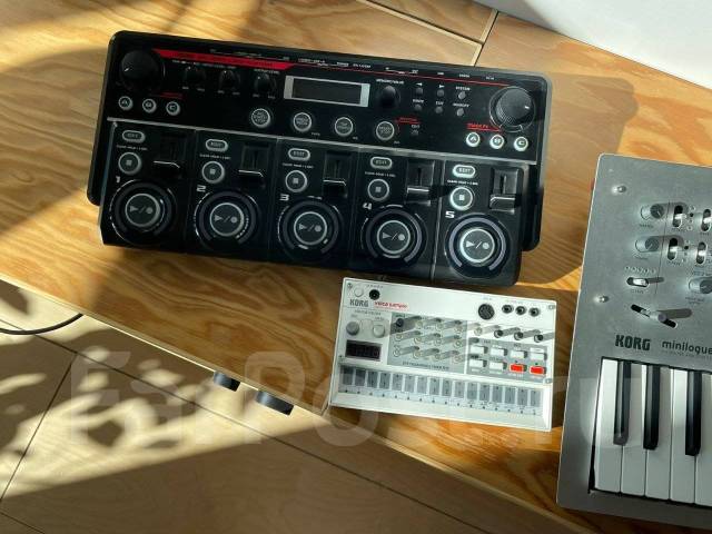 Loop-станция, сэмплер Boss RC-505 - Звуковое и сценическое оборудование ...