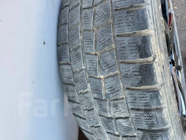 4 Racing. 7.0x17", 5x100 ����