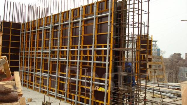 Аренда-прокат опалубки, строительных лесов, двутавровой балки, стойки ...