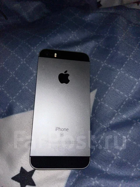Apple iPhone SE. �/� ����