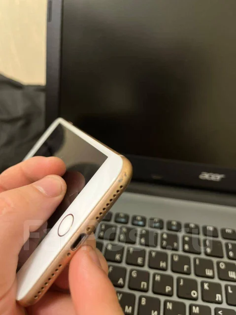 Apple iPhone 8 Plus. �/�, �������, �������, 4G LTE, NFC ����