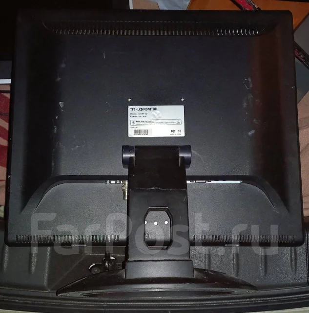 �������. 19", ���������� �� (LCD, LED, QLED) ����