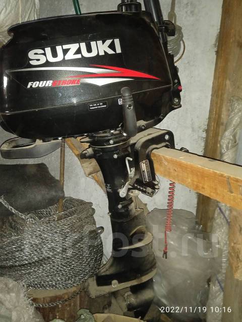 Продам подвесной лодочный мотор Suzuki, 4,00 л.с. S (381 мм), 2015 год ...