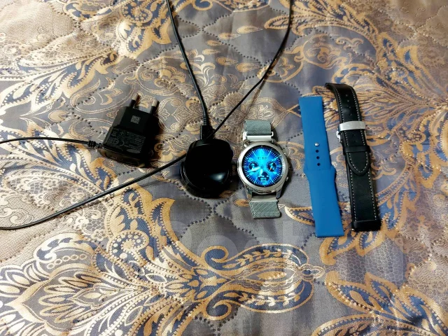 Samsung Gear S3 Classic. GPS, NFC, IP67, IP68 ����