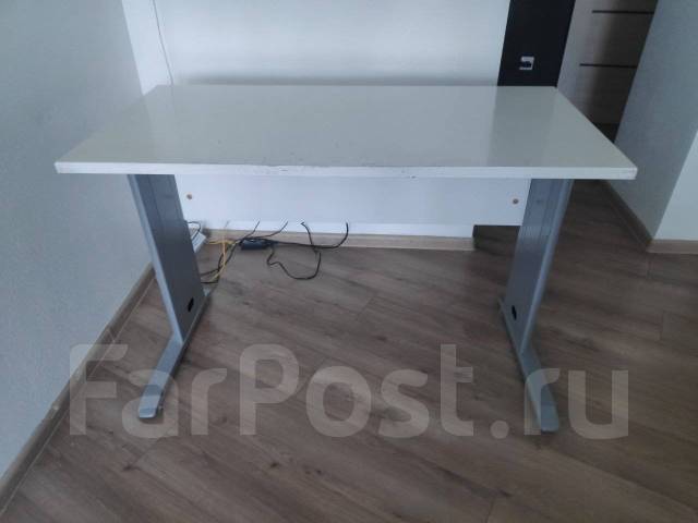 Офисный стол 120*60*75 - Мебель во Владивостоке