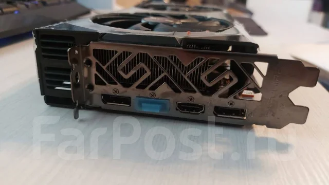 Radeon RX 5700 XT ����