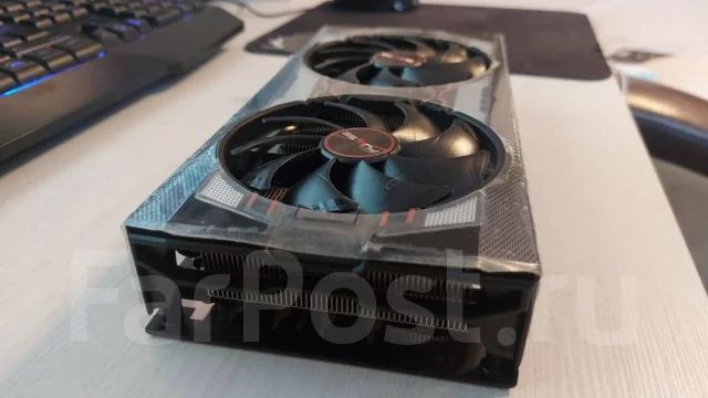 Radeon RX 5700 XT ����