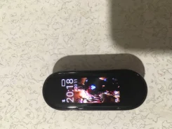 Xiaomi Mi Band 5 ����