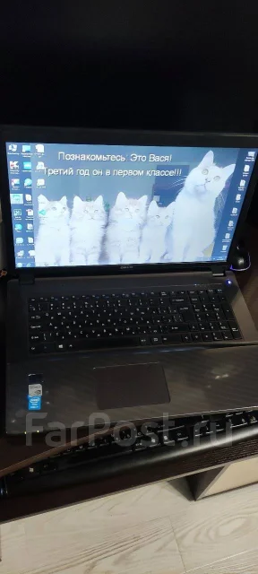DEXP. 17.3", 2,4����, ��� 8 ��, ���� 512���, WiFi: 1, Bluetooth: 1, ����������� �� 5��. ����