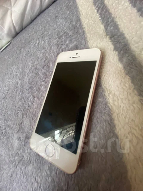 Apple iPhone SE. �/�, �������, 3G, 4G LTE ����