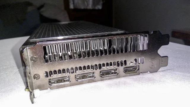Radeon RX 480 ����