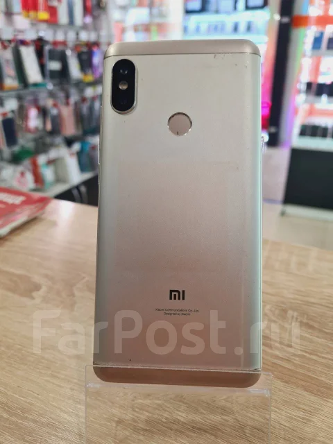 Xiaomi Redmi Note 5. �/�, �������, 4G LTE, Dual-SIM, NFC ����