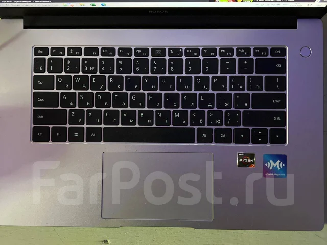 Honor MagicBook 15. 15.6", 2,3����, ��� 16 ��, ���� 512���, WiFi: 1, Bluetooth: 1, ����������� �� 7��. ����