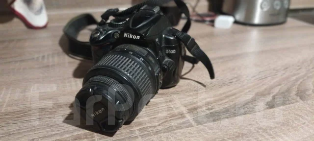 Nikon D5000 ����