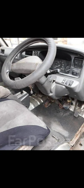 Nissan Caravan. ��������, 4wd, 3.2 (100��.�.), ������, 400 000����. �� ����