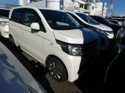 Honda N-WGN. JH1, S07A ����