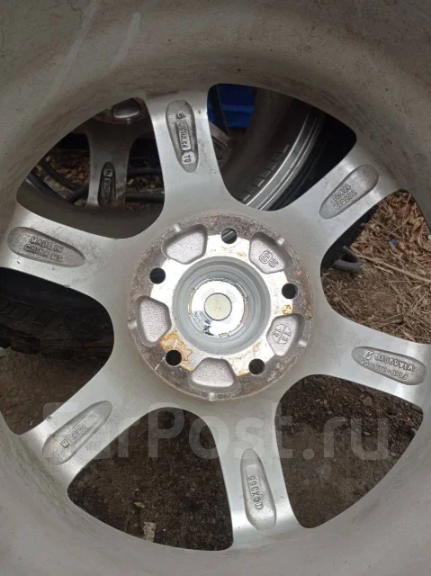 Bridgestone FEID. 7.0x17", 5x114.3, ET45 ����