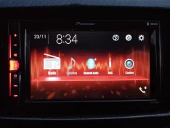 Pioneer MVH-A210BT ����