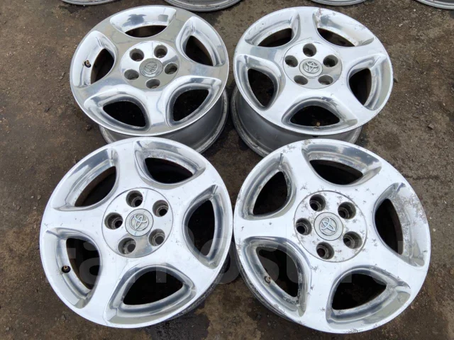 Хром оригинал Toyota R16 5x114.3 - Диски во Владивостоке