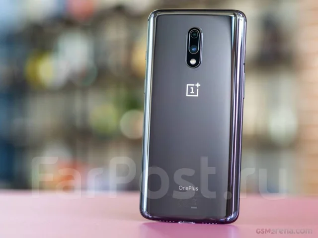 OnePlus 7. �/�, 256 ��, �����, 4G LTE, 5G, Dual-SIM, ����������, NFC ����