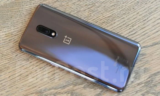 OnePlus 7. �/�, 256 ��, �����, 4G LTE, 5G, Dual-SIM, ����������, NFC ����