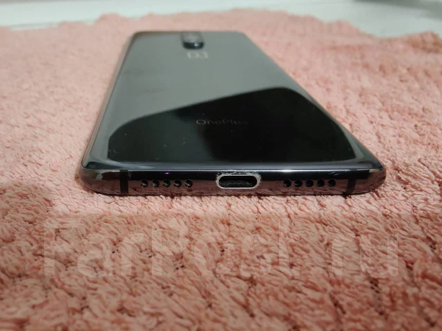 OnePlus 7. �/�, 256 ��, �����, 4G LTE, 5G, Dual-SIM, ����������, NFC ����