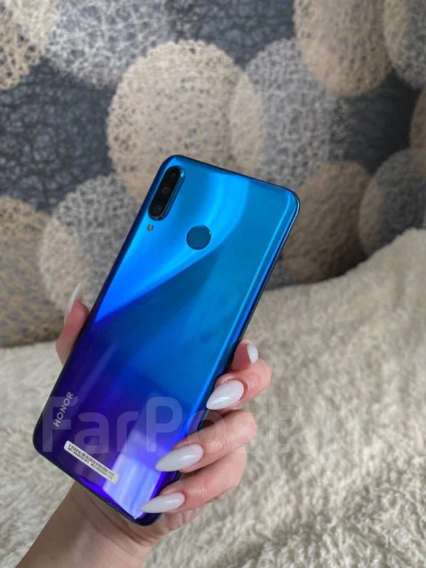 Honor 20 lite. �/�, �����, NFC ����