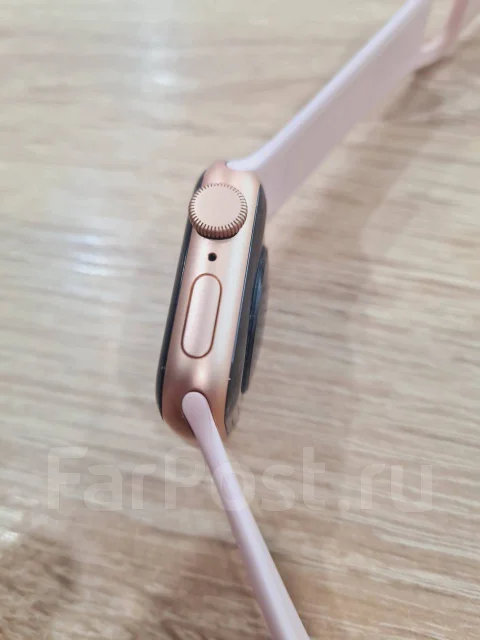 Apple Watch SE. GPS, NFC, IP67 ����