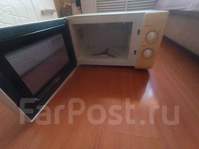 Продам микроволновую печь LG LG - Микроволновые печи во Владивостоке